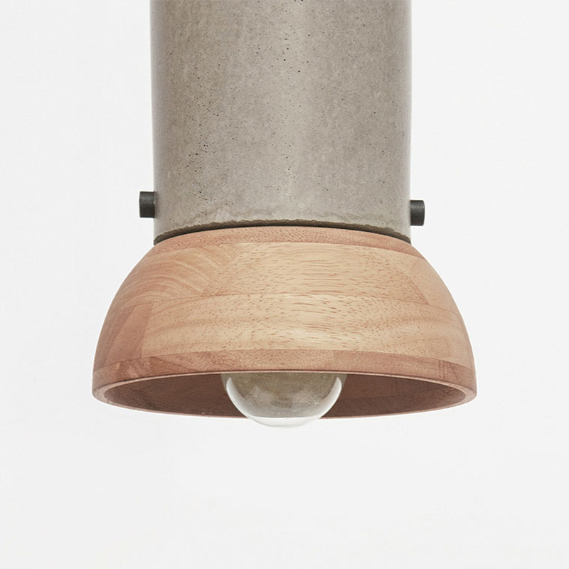 Подвесной светильник из цемента с деревянным абажуром фото #num#
