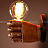 Настенное бра в виде сжатой руки с лампочкой (лампочка в наборе) фото 5